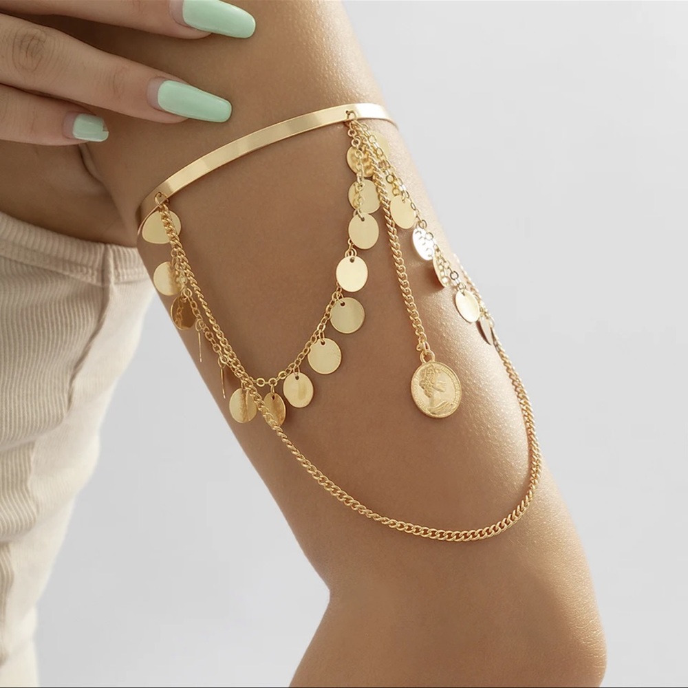 arm bracelet